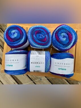 Orlana Universe Gradient Yarn Cake - Blue Purple Mix